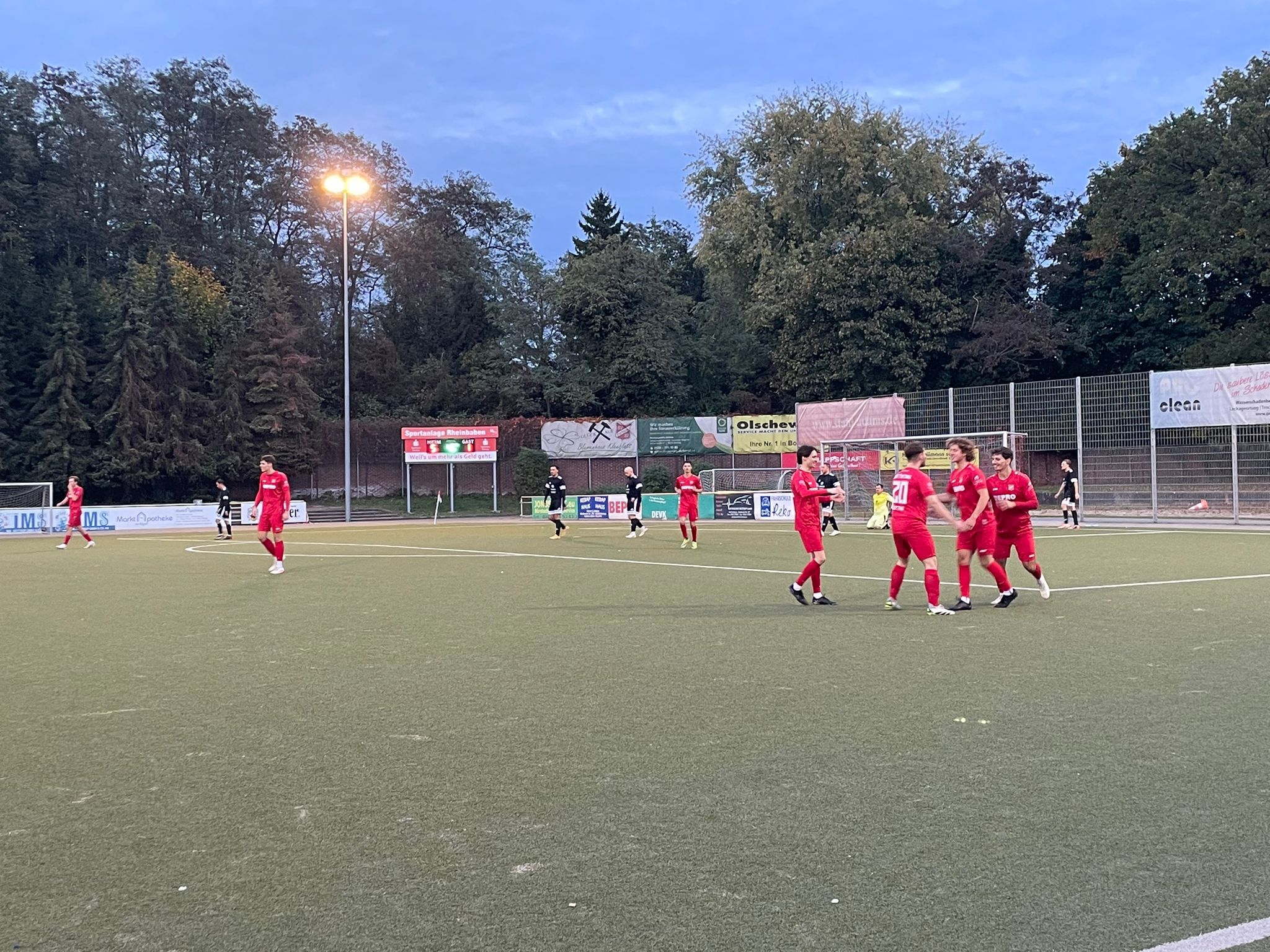 Fortuna 3 fegt Espanol mit 7:1 vom Platz