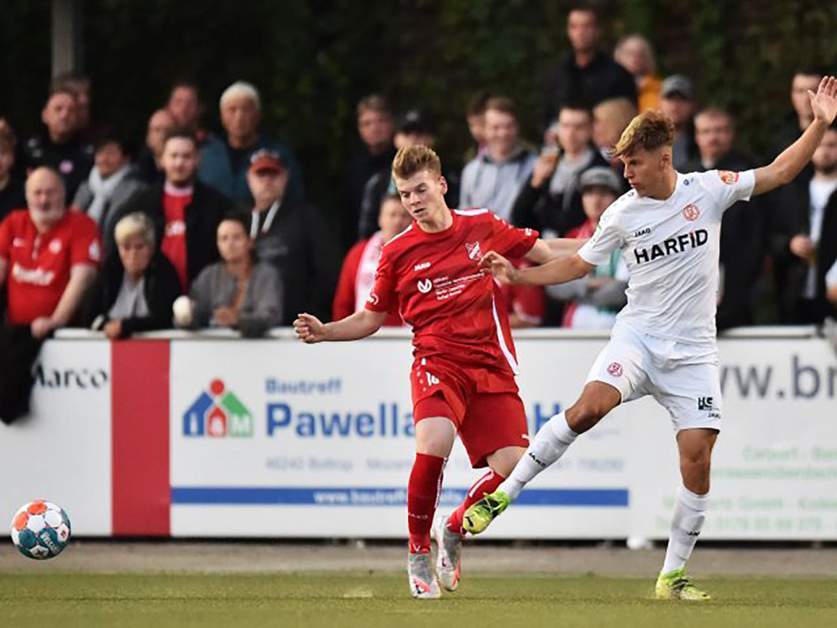 Freitagabend unter Flutlicht: Fortuna will Platzek & Co. die Stirn bieten!